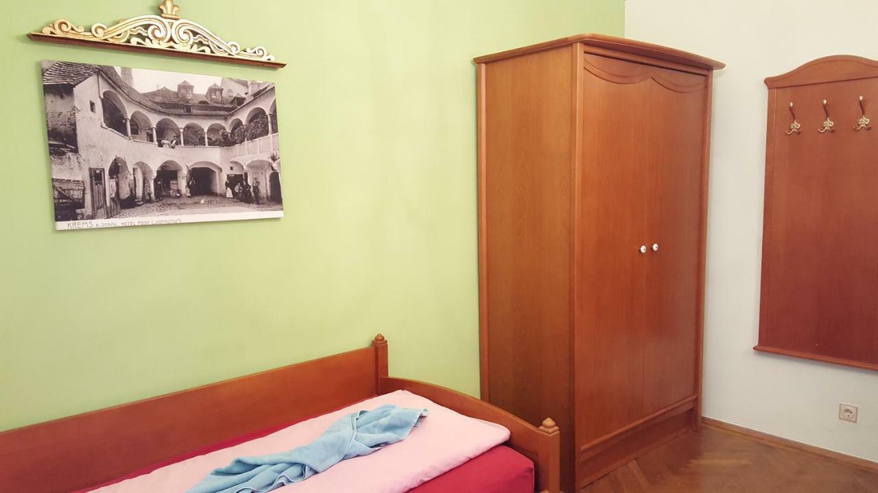 Hotel Alte Post Krems Extérieur photo