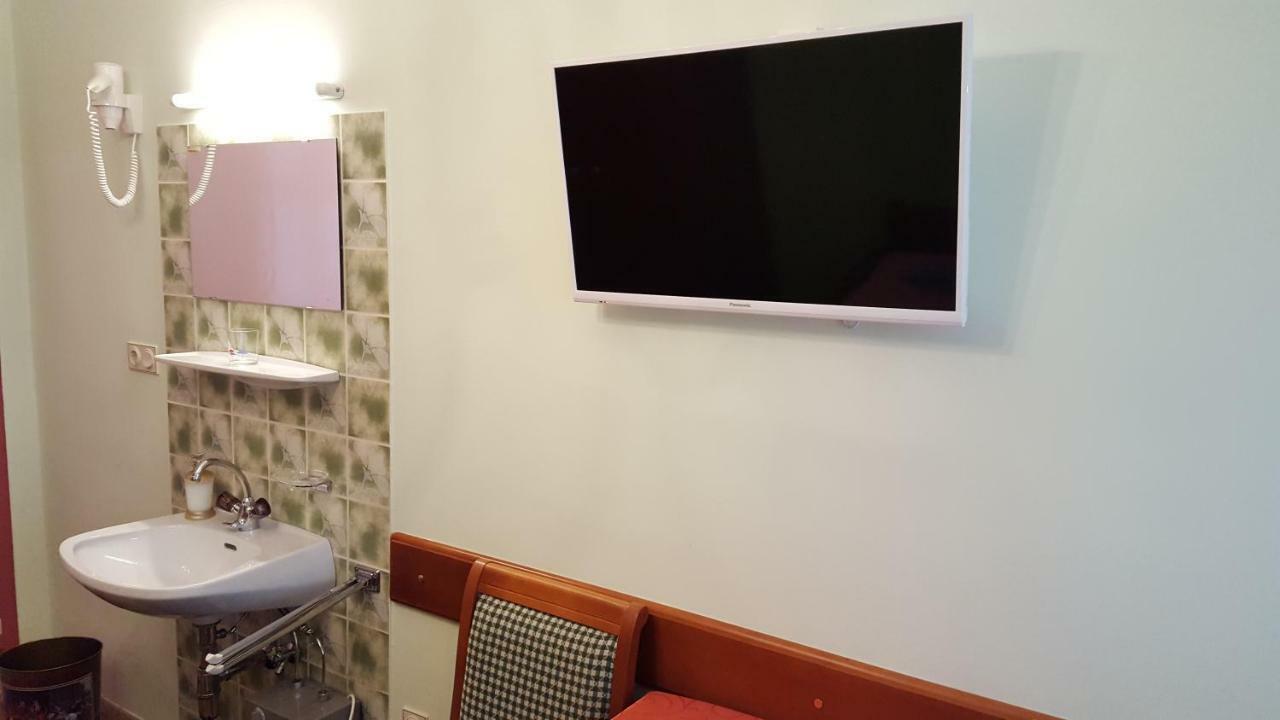 Hotel Alte Post Krems Extérieur photo